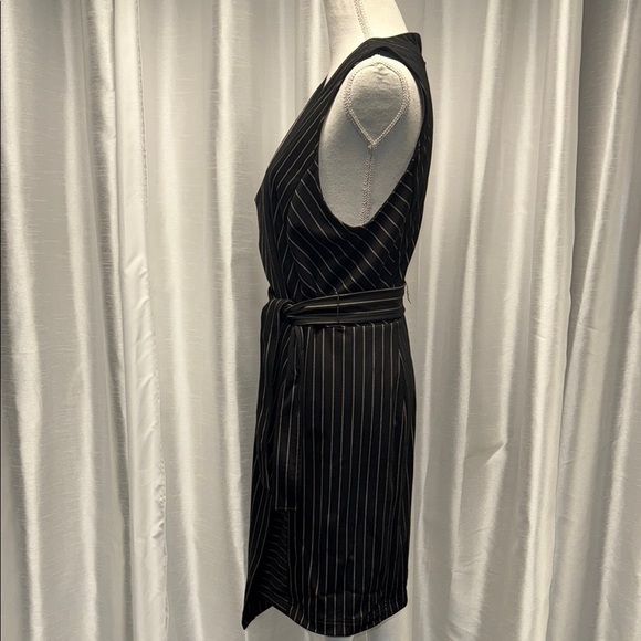 New Without Tags BCBGMaxAzria Black Pinstripe Wrap Dress Size M - Picture 4 of 8